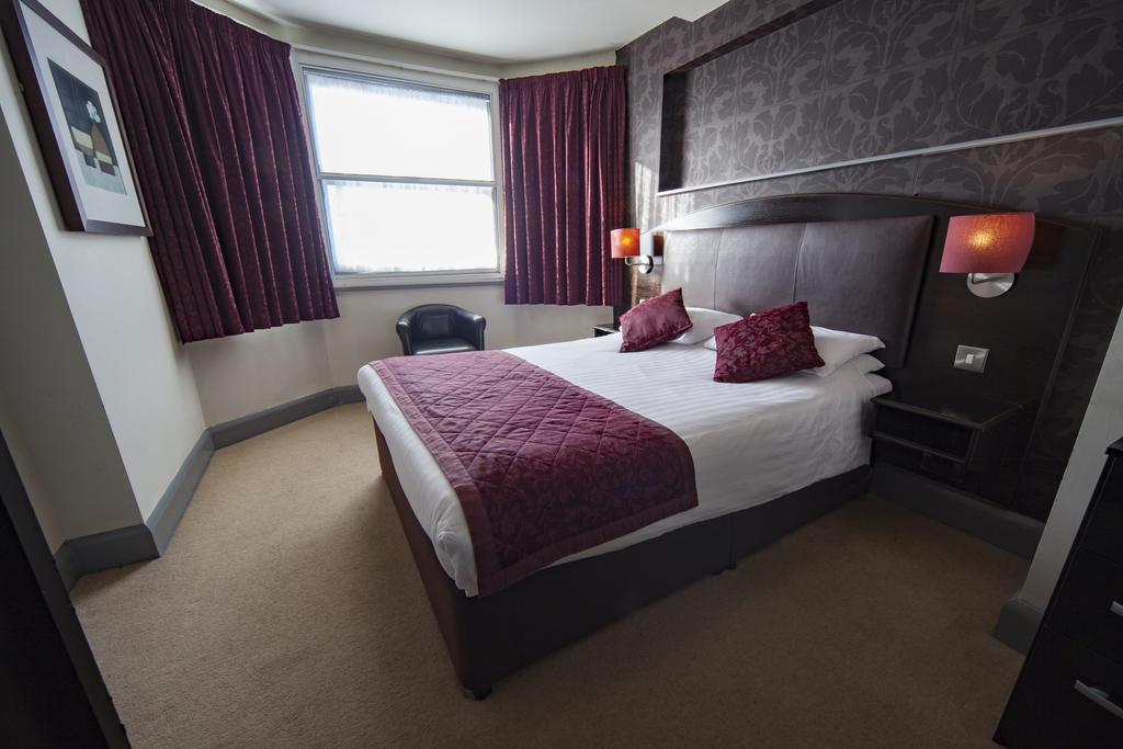 The Cathedral Hotel Salisbury Kültér fotó